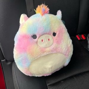 Paisley squishmallow